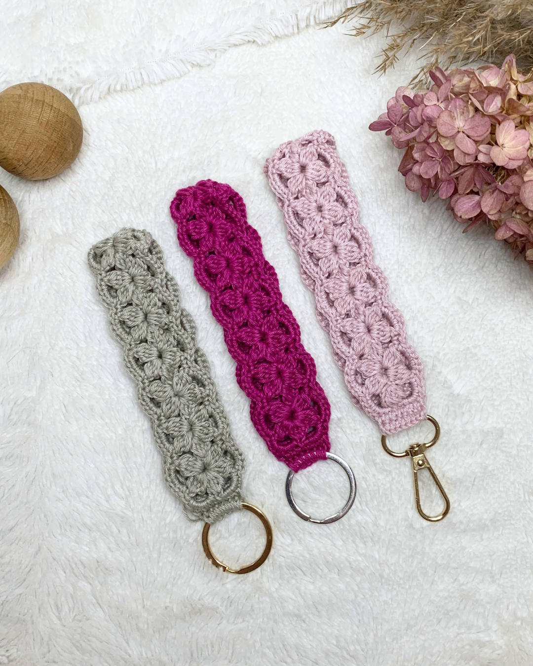 Magnolia Wristlet Crochet Pattern