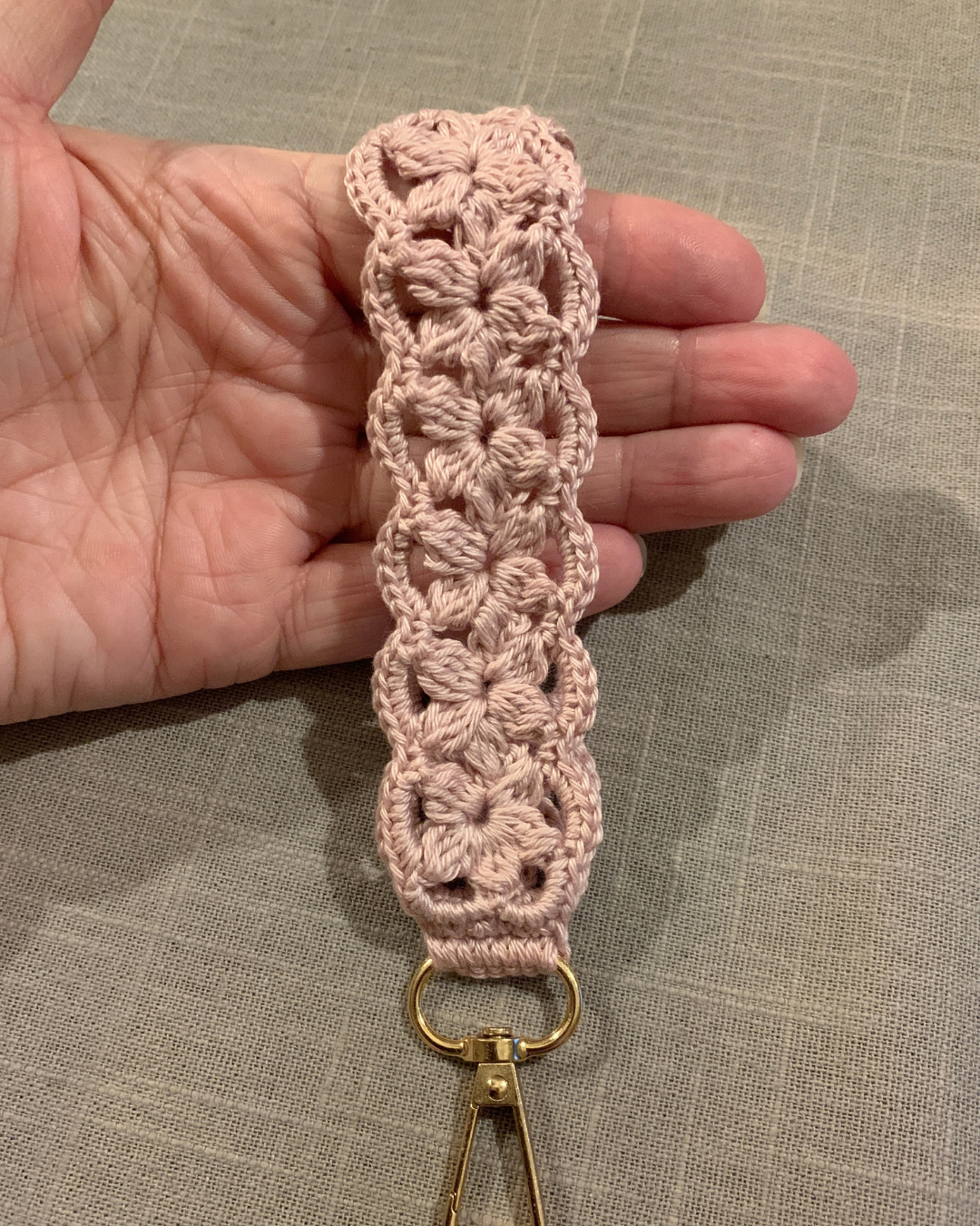 Magnolia Wristlet Crochet Pattern - Image 3