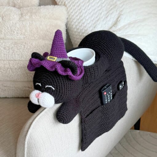 Adorable Witch Cat Sofa Organizer Crochet pattern (Copy)