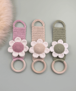 Alternative view of Towel holder "Anemone" crochet pattern
