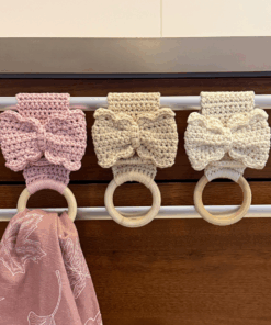 Alternative view of Towel holder "Heather" crochet pattern