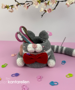 Alternative view of Crochet Hook Cat Organizer pattern