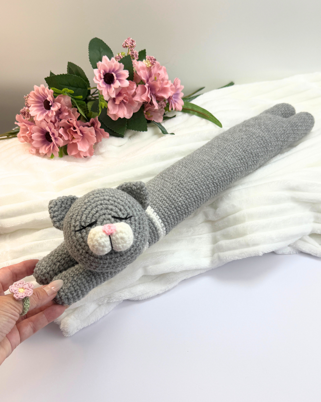 Cat Keyboard & Mouse Wrist Rest Crochet Pattern - Image 11