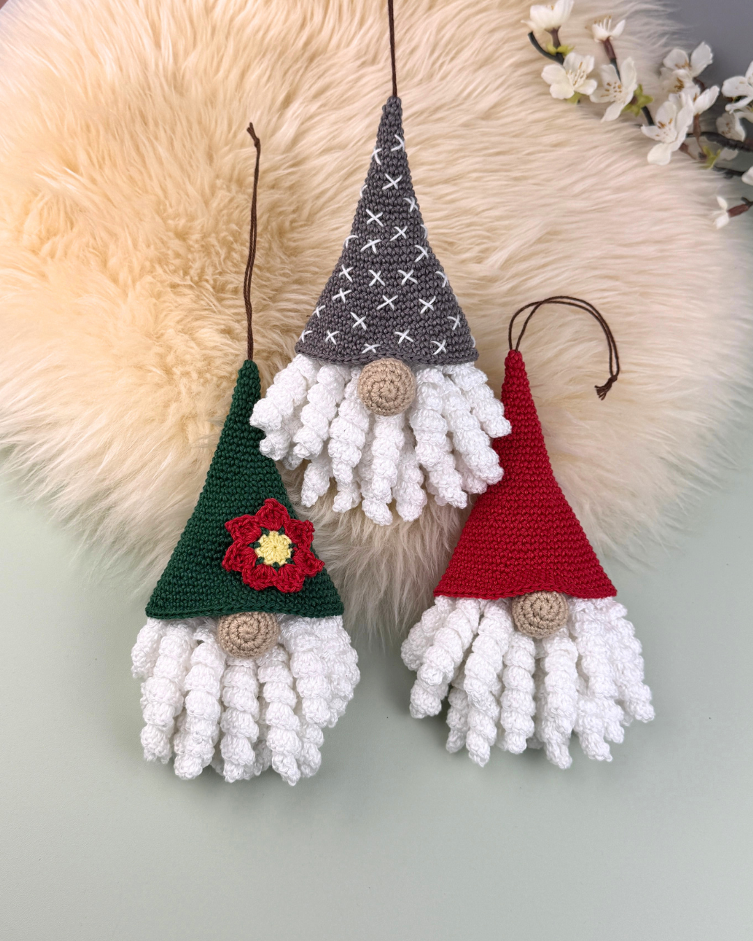 Crochet Twirly Santa Pattern